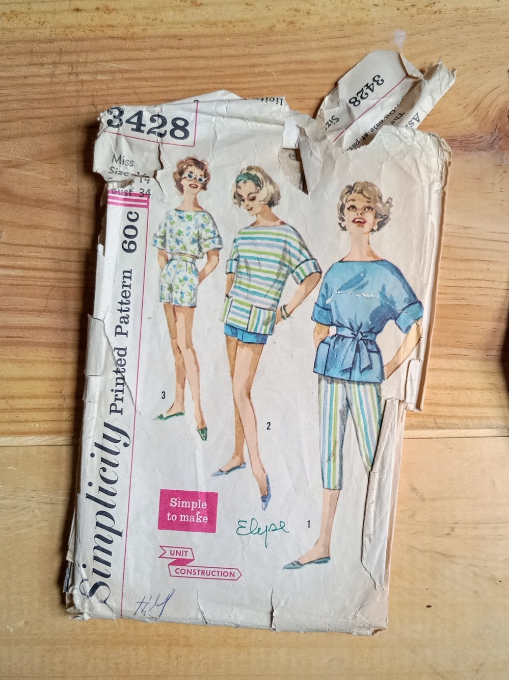 🧵 Vintage Simplicity 3428 Miss Size 14 (Bust 34) CUT